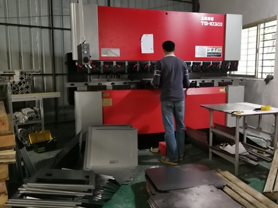 專業(yè)定制，精準安裝 廠家直銷非標設備機架與機械設備安裝服務